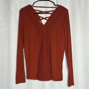 Maurice’s Rust Ribbed Lace Shirt Women’s Size Medium